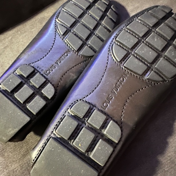 Mens LOUIS VUITTON Leather Moccasin with Silver Tone Metal LV Motif |Size: 10 - Picture 3 of 5